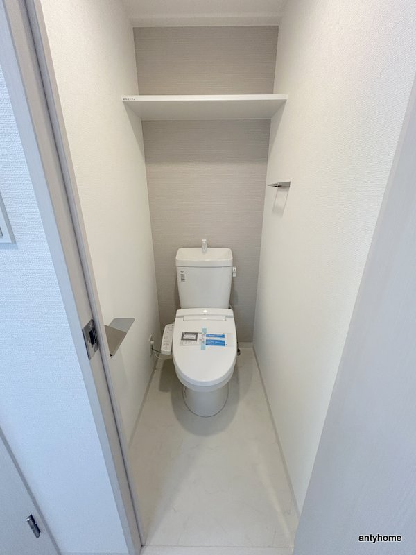 エスリード大阪イーストエッジ　仲介手数料無料のトイレ