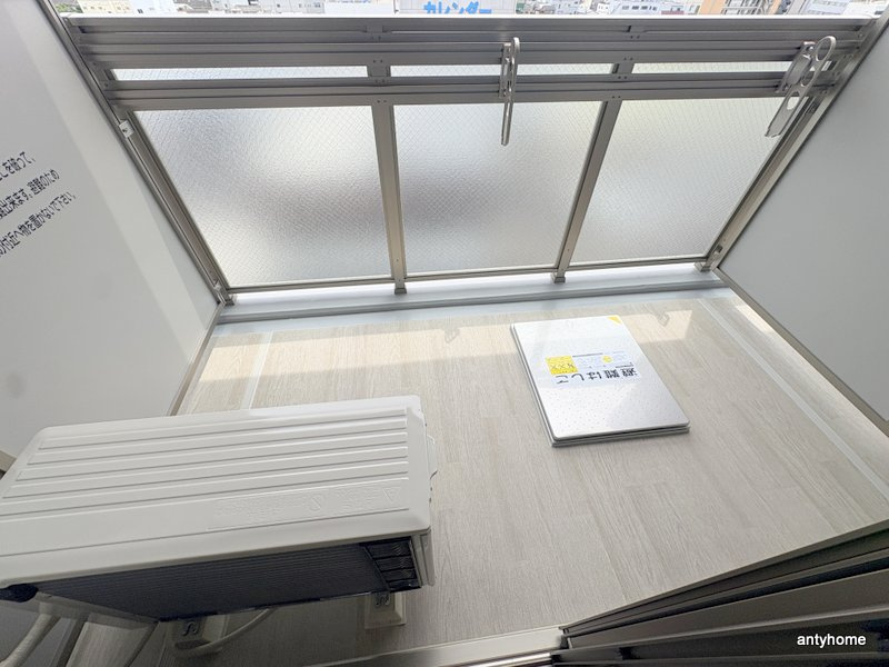 エスリード大阪イーストエッジ　仲介手数料無料のバルコニー