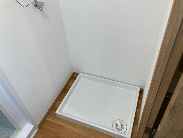 名谷８団地35号棟402号室の洗面所|使いやすい洗面所です