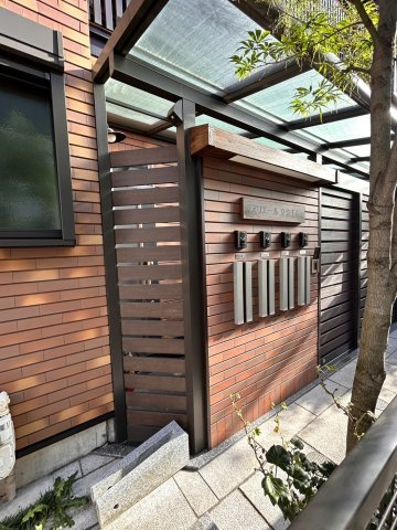 アリエール文京千石のエントランス