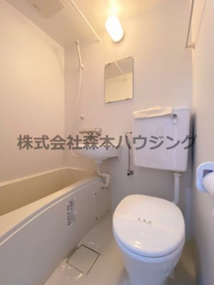 【浴室】 | 　エクセレント忍ヶ丘 | きれいなお風呂です