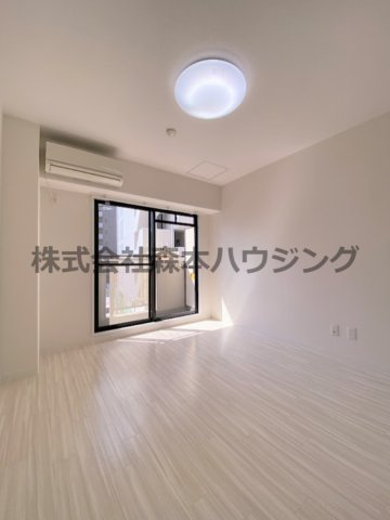 【洋室】 | 　エクセレント忍ヶ丘 | 明るい洋室です