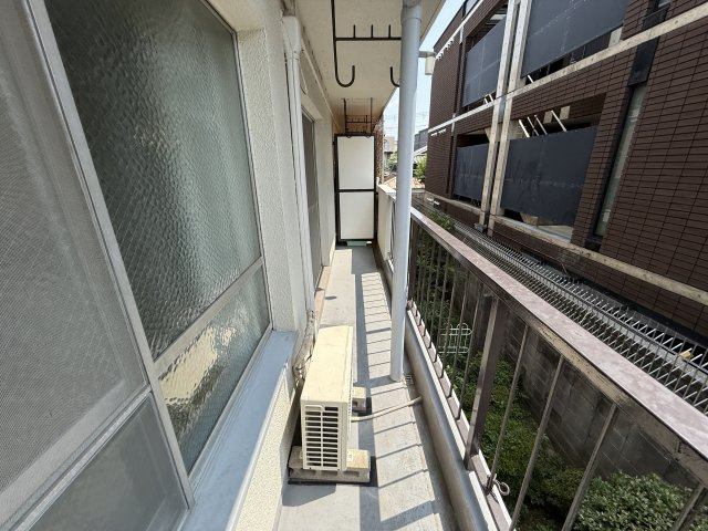 西村マンションのバルコニー