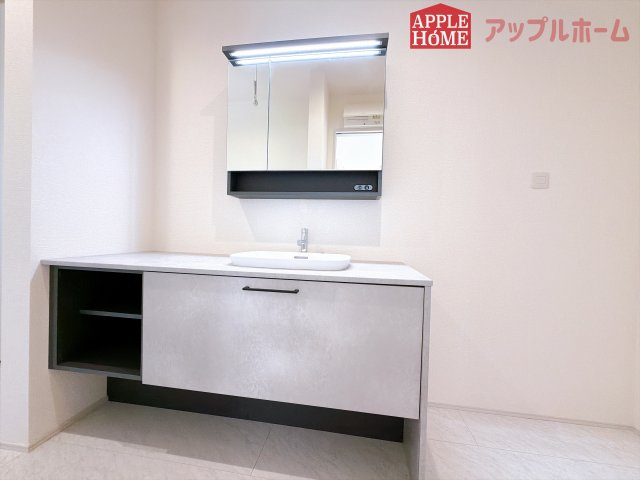 [新築住宅] 東松山市松葉町 全2棟の独立洗面台|お洒落な独立洗面台♪