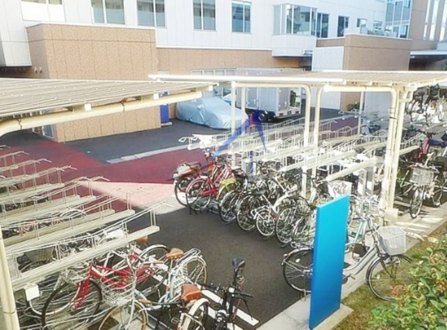 マック西が丘ホームズのその他共用部分|駐輪場です。