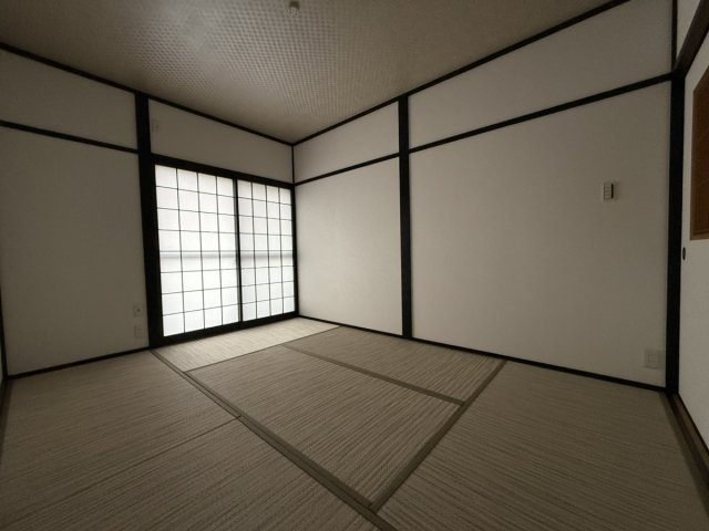 家事楽動線×片づけ場所大容量の５LDKの和室