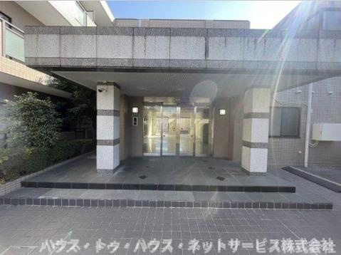 リーブル北小金のエントランス