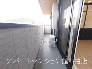 グランディール柏の葉のバルコニー|同施工会社、同型タイプです