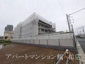 グランディール柏の葉の外観