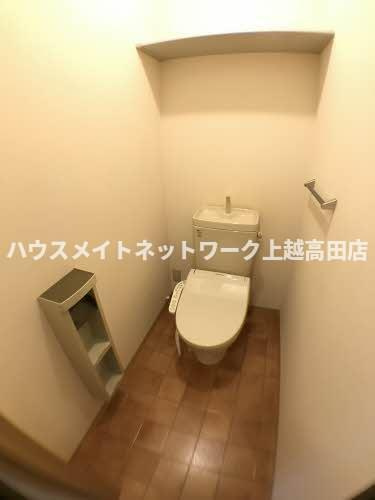 フォンテーヌのトイレ|温水洗浄暖房便座