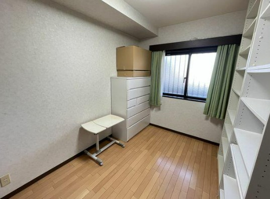 【中古マンション】ライオンズマンション若葉台の洋室