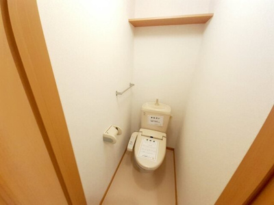 【トイレ】 | グランデフィＣ | 落ち着いた色調のトイレです