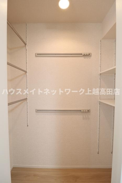 アネシス駅南の収納|クローゼット