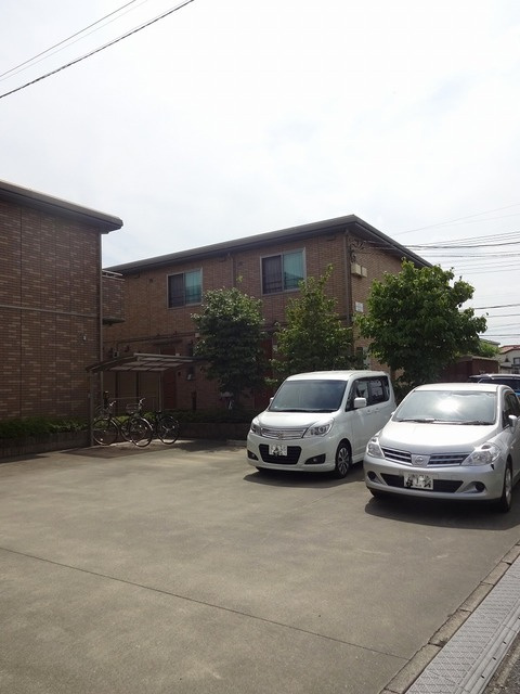 メープルハイツＡの駐車場|★敷地内駐車場★