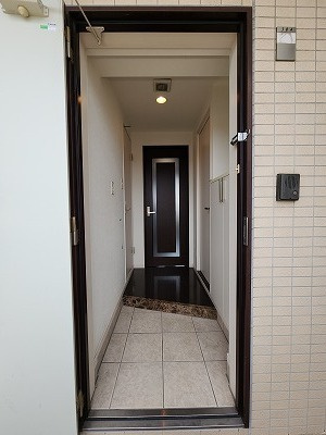 【玄関】 | Ｈ＆Ｃ | 別部屋・同間取りの写真