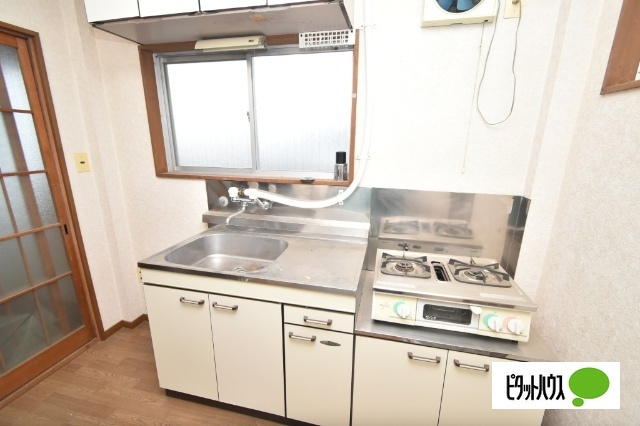 新前橋ハイツのキッチン