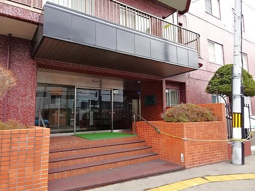 ライオンズマンション平岸第３のその他|マンション入口