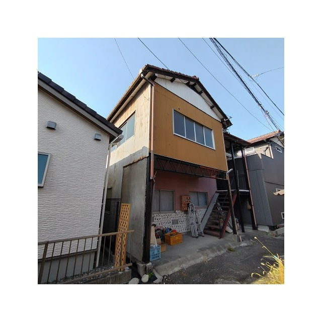 岐阜市加納東丸町２丁目のアパート