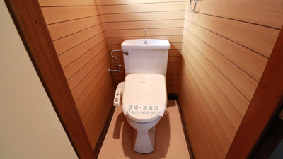 【トイレ】 | 田中貸家 | ついつい長居してしまいそうな落ち着いた厠。
