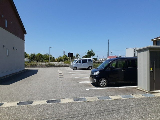 シー　フリーデの駐車場|駐車場です