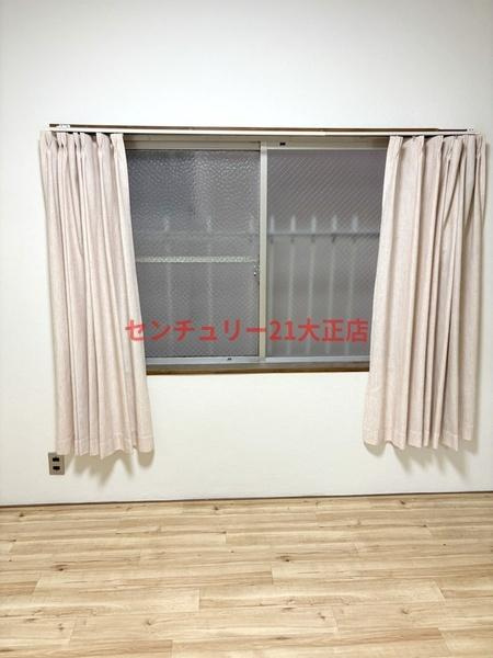 小林マンションの洋室