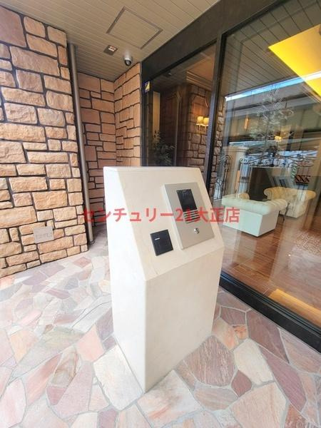 プレジオ弁天町EUROのバルコニー