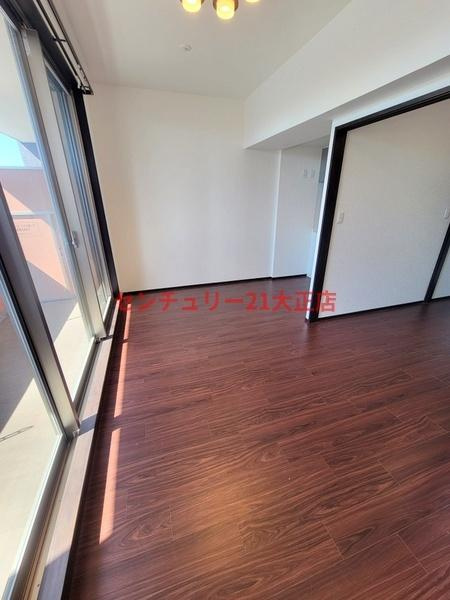 プレジオ弁天町EUROの居間・リビング