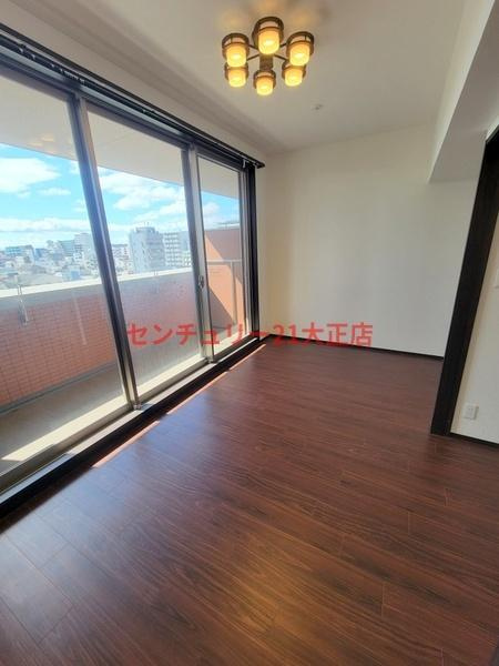 プレジオ弁天町EUROのエントランス