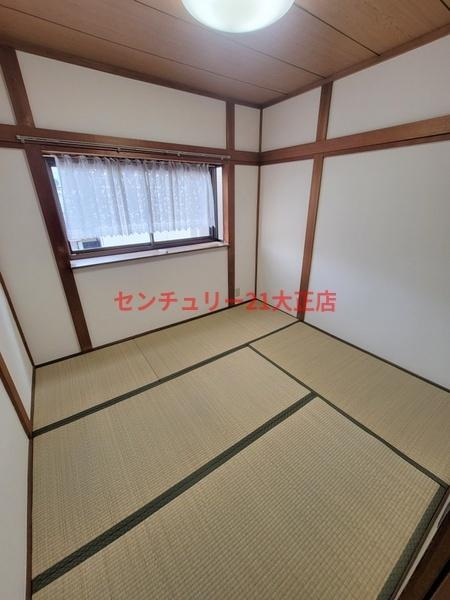 小林西２丁目車庫付きテラスの和室