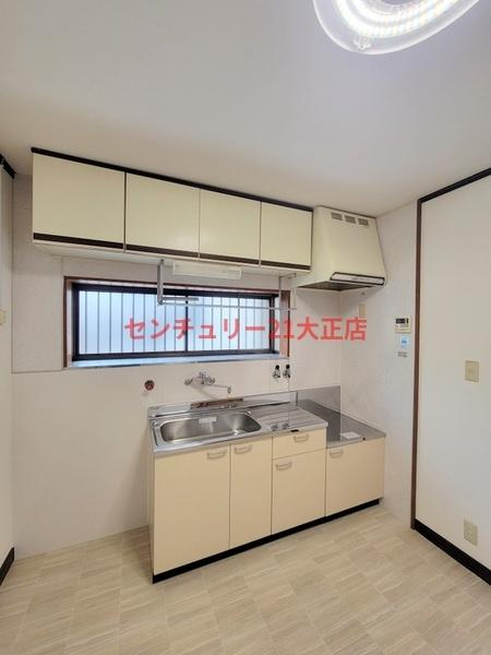 小林西２丁目車庫付きテラスのキッチン