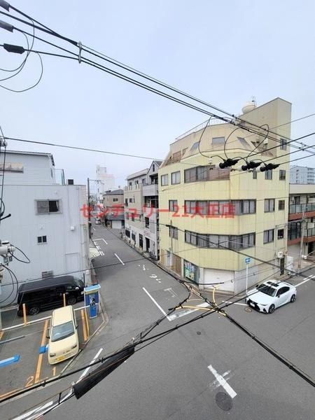 おきナニワん‐ハイツの玄関