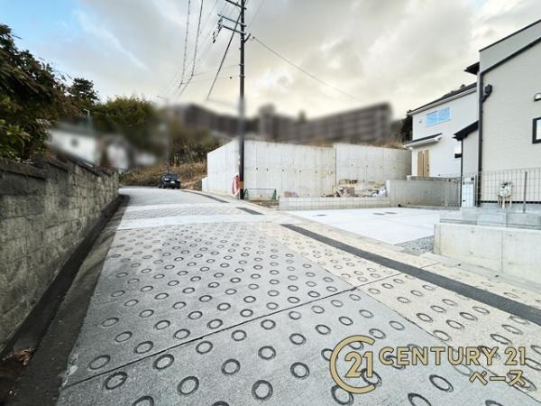 生駒市仲之町　／一戸建の前面道路含む現地写真|■現地撮影写真■落ち着いた雰囲気の閑静な住宅地内です！