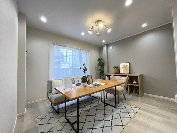 【居間・リビング】 | 大阪市鶴見区安田3丁目　中古戸建