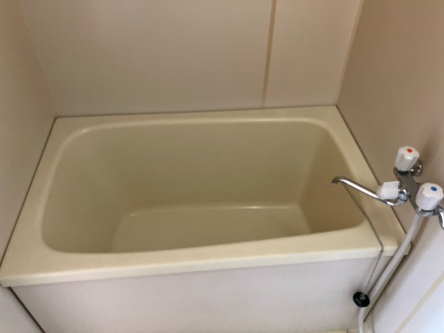 ウエストハイツBの浴室