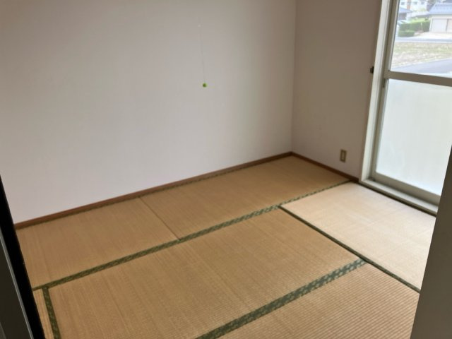 ウエストハイツBの和室