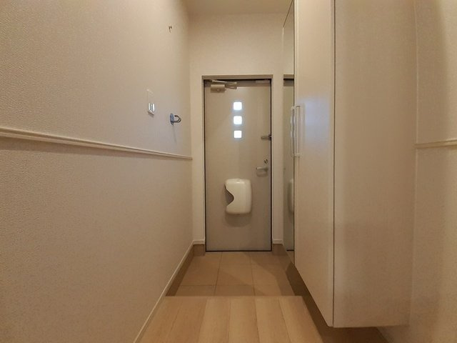 アリビオ　Ⅱの玄関