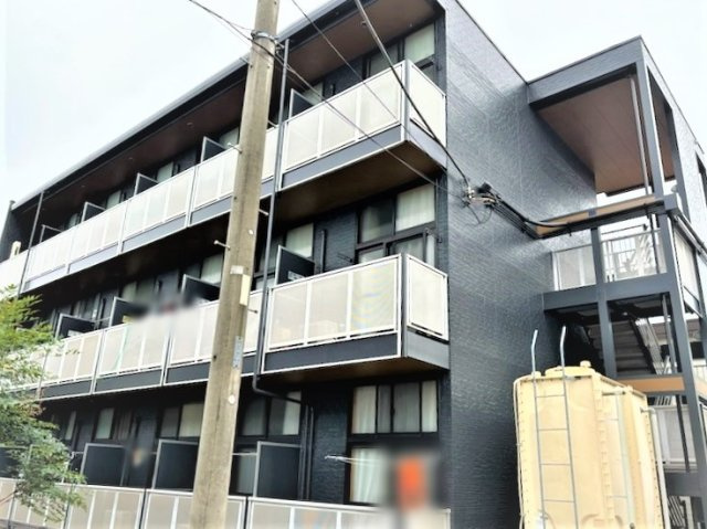 レオパレスエクセル道場北の外観
