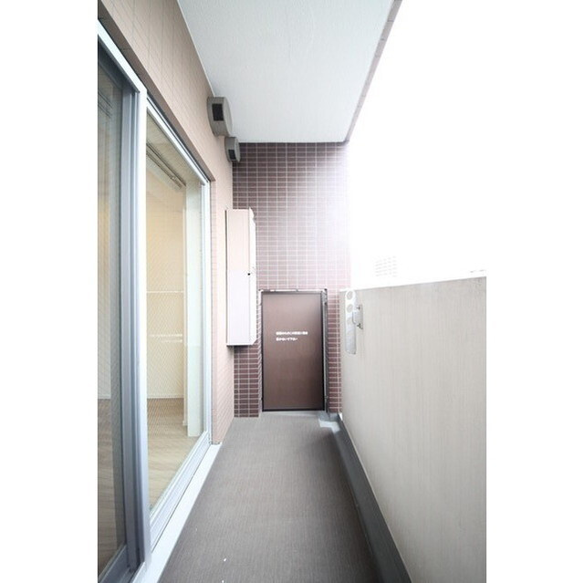 ハーモニーレジデンス門前仲町の内装|明るい色調の室内です