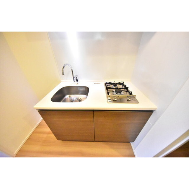 ハーモニーレジデンス門前仲町の内装|明るい室内です