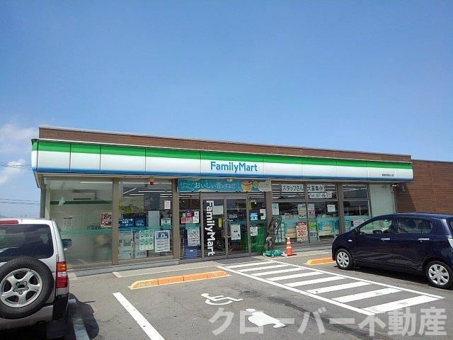 ハイツマル木　Ｅの周辺|ファミリーマート綾歌町岡田上店まで500m