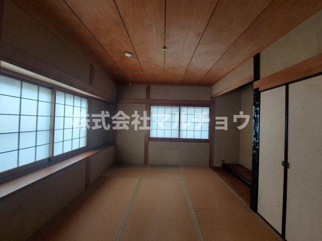芙蓉台戸建ての和室|来客時にも便利な和室付き