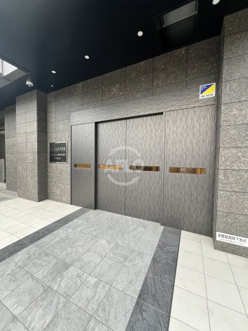 ワールドアイ難波南PORTAのエントランス|ワールドアイ難波南PORTA　エントランス