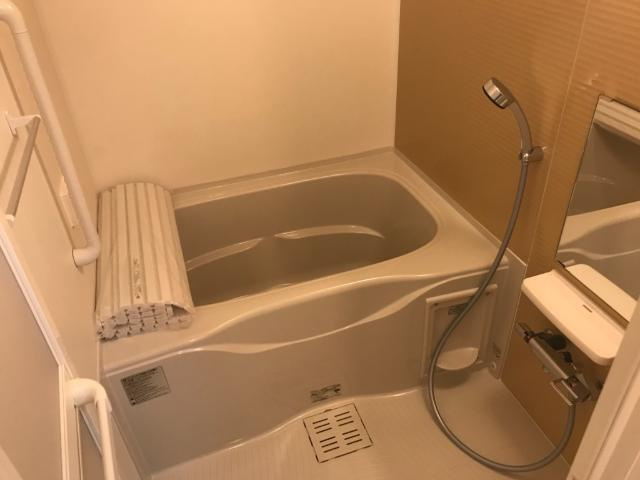アヴァンティＦの浴室|バス