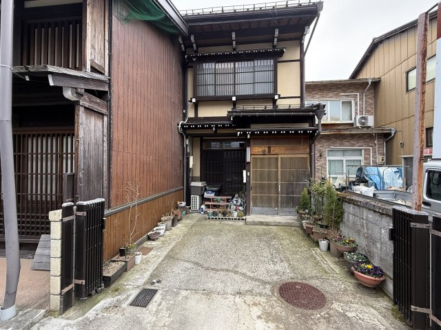 2026/2/9新規　戸建　高山市大新町3丁目　2200万