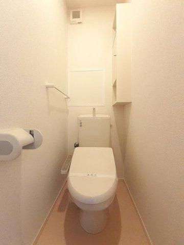メゾンソレイユのトイレ