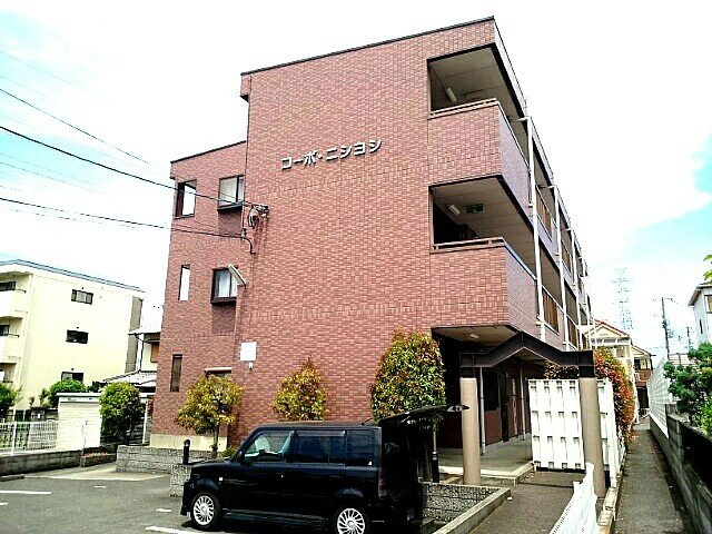 コーポニシヨシ