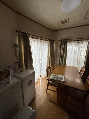 2026/2/24NEW　戸建　高山市江名子町　500万の居間・リビング