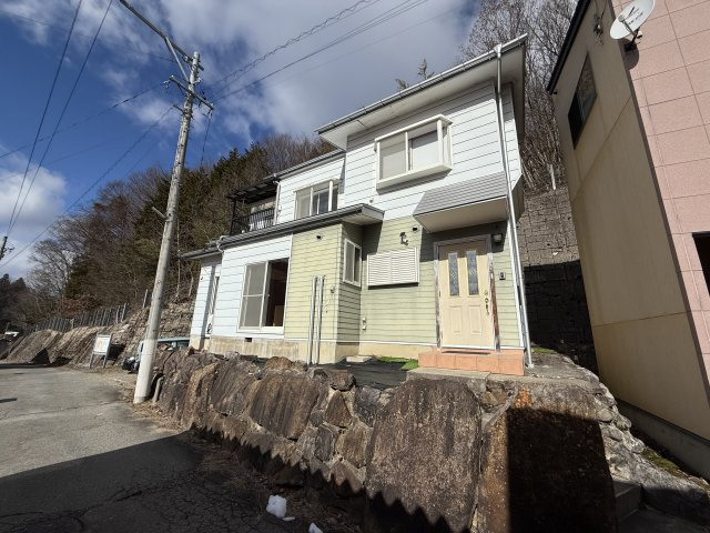 2026/2/1NEW　戸建　高山市江名子町　1500万の前面道路含む現地写真