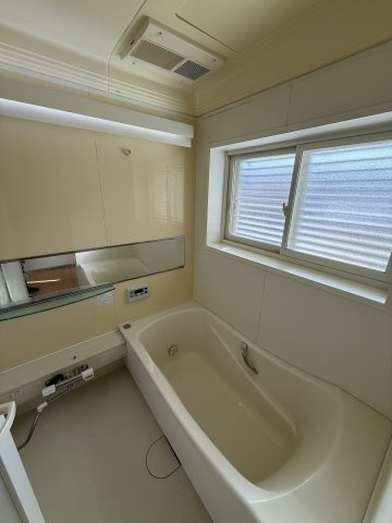 2026/2/1NEW　戸建　高山市江名子町　1500万の浴室