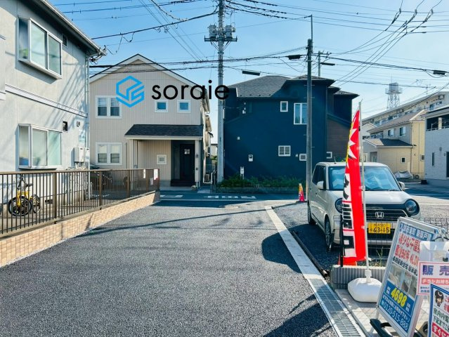 入間市東町4丁目全1棟　新築戸建の前面道路含む現地写真